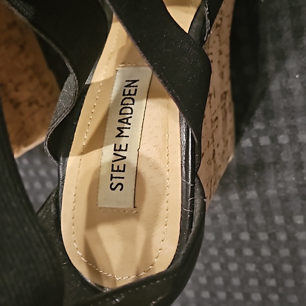 Steve Madden, Selinah, black, size 10, wedges - Picture 6 of 11